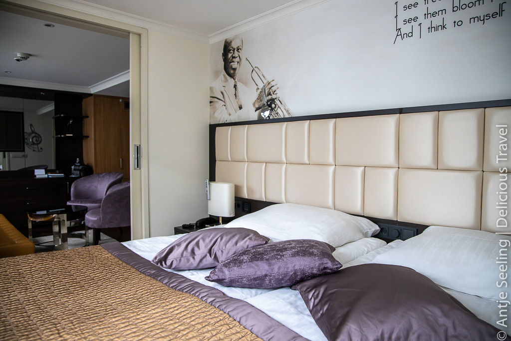  Mosel, Rhein & Main: Wein & Genuss auf dem Fluss - Delicious Travel Blog Illustration 