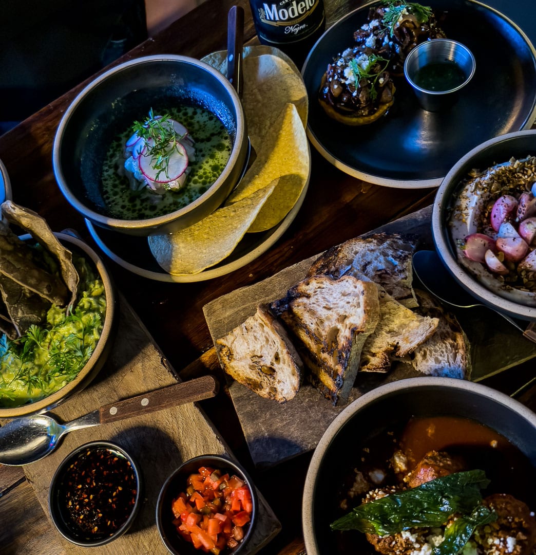 Top-Tipp für einen lässigen Abend: Tapas im Gitano am Pier 17 am East River