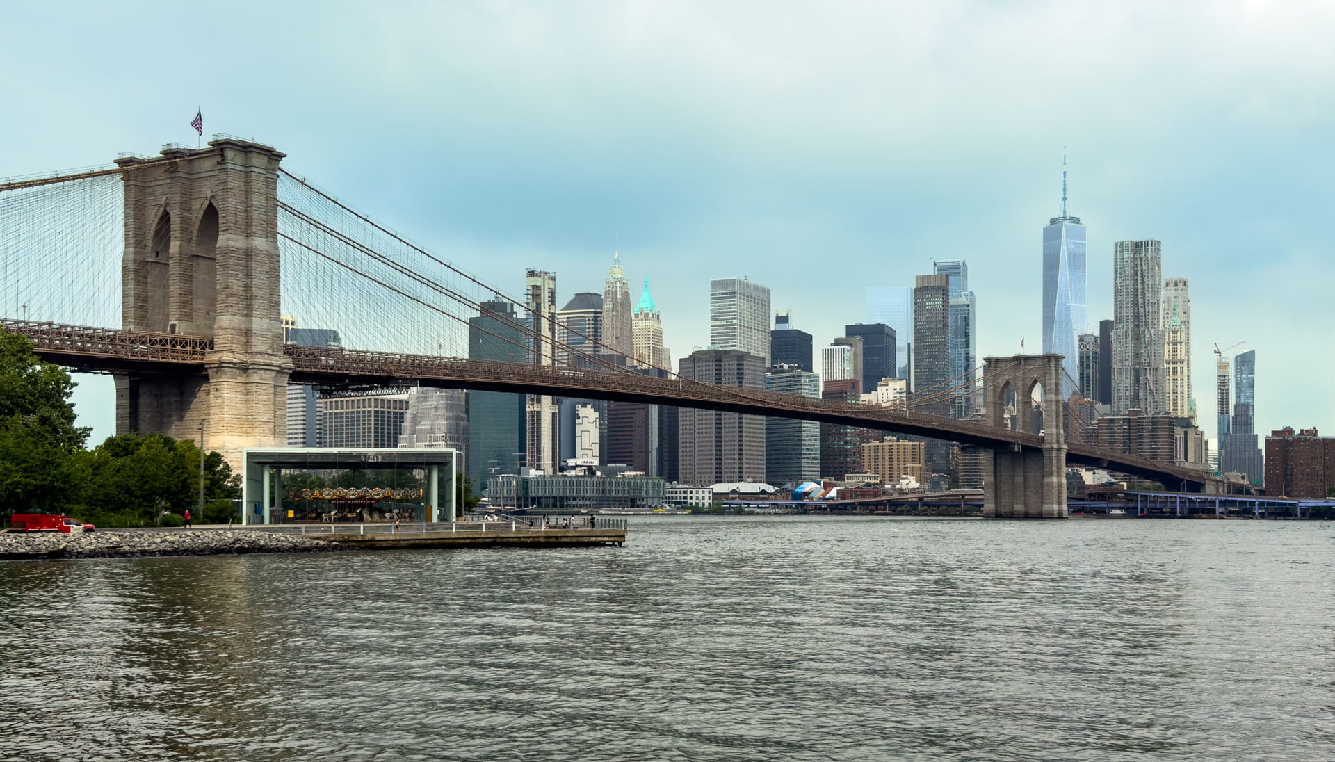 New York Skyline von der Brooklyn Bridge aus