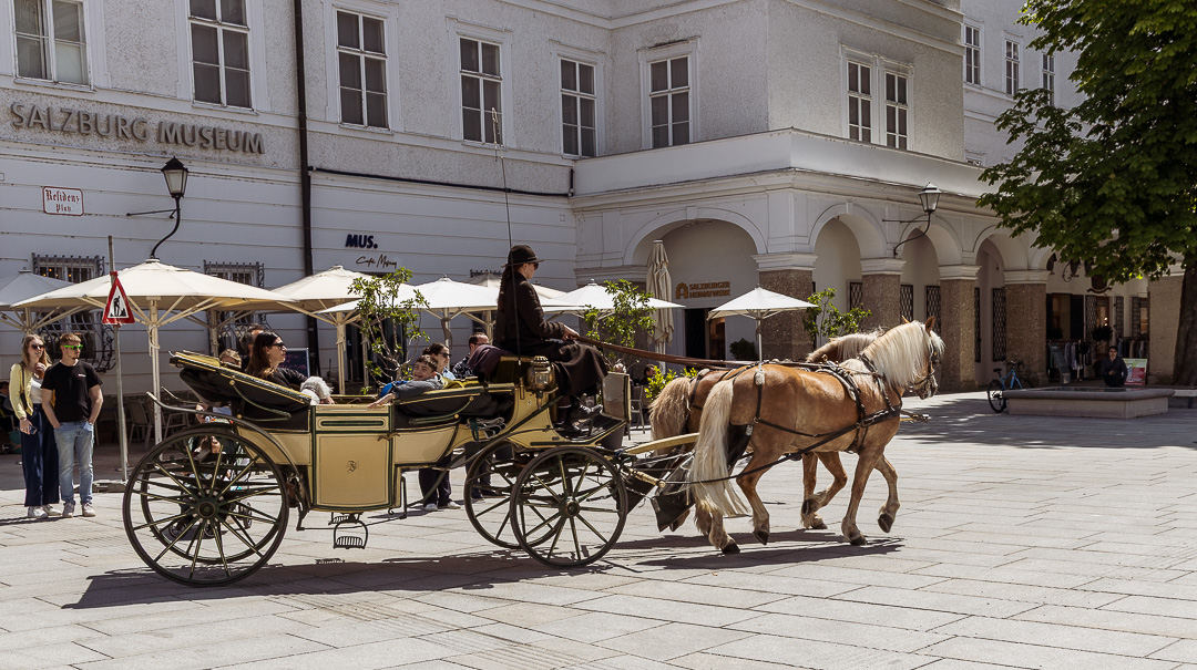 Salzburg in 3 Tagen: Wer will, kann sich auch mit der Kutsche chauffieren lassen